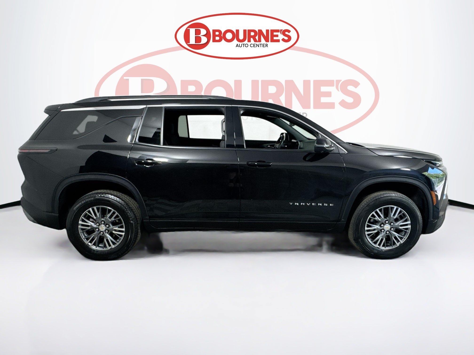 Used 2024 Chevrolet Traverse LT AWD/4WD image 10