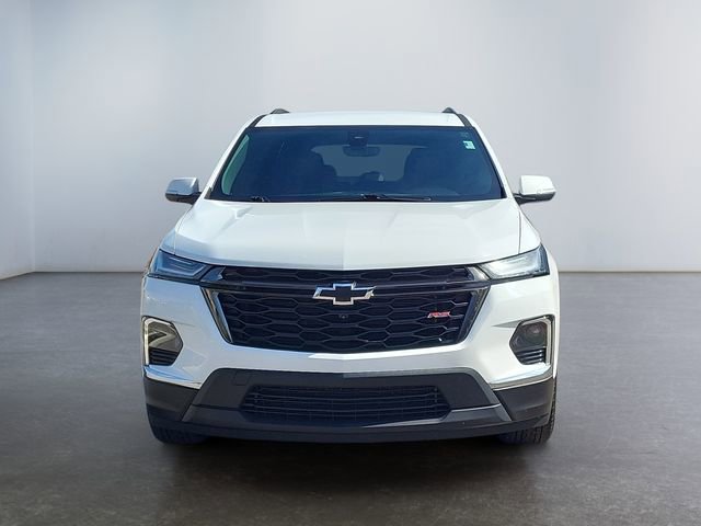 Used 2023 Chevrolet Traverse RS image 9