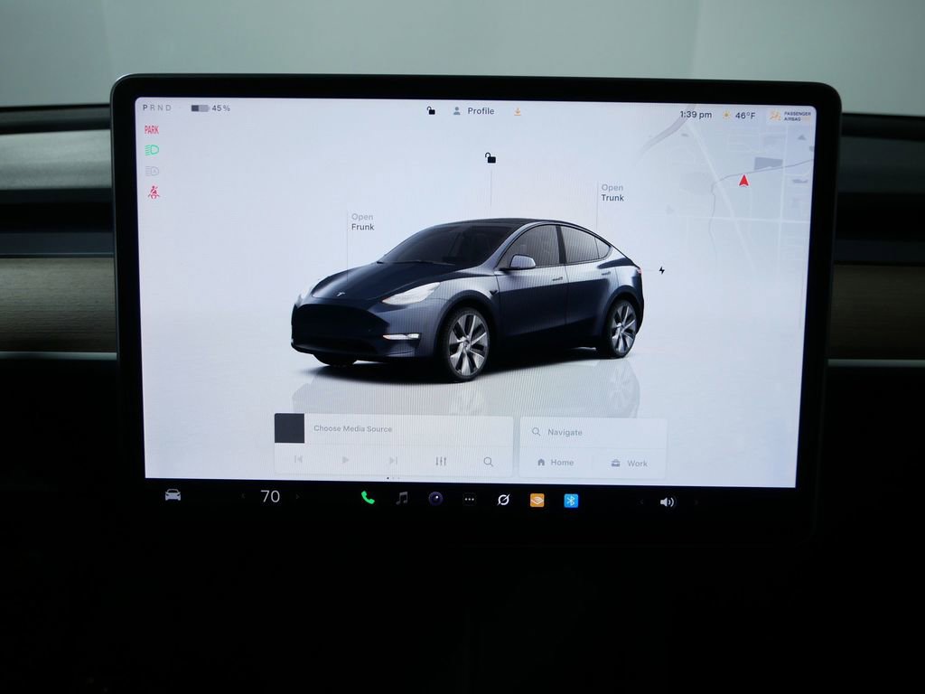 Used 2022 Tesla Model Y Long Range image 28
