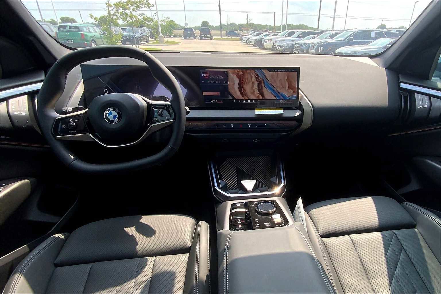 New 2025 BMW X3 xDrive30i w/ Premium Package image 5