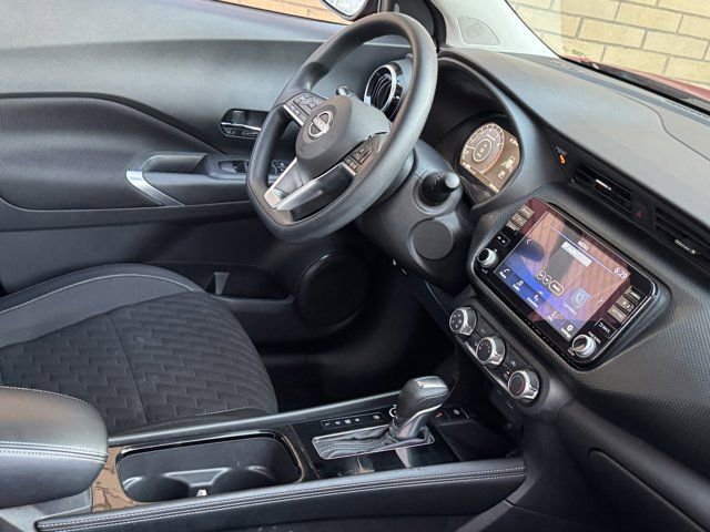 Used 2023 Nissan Kicks SV image 12