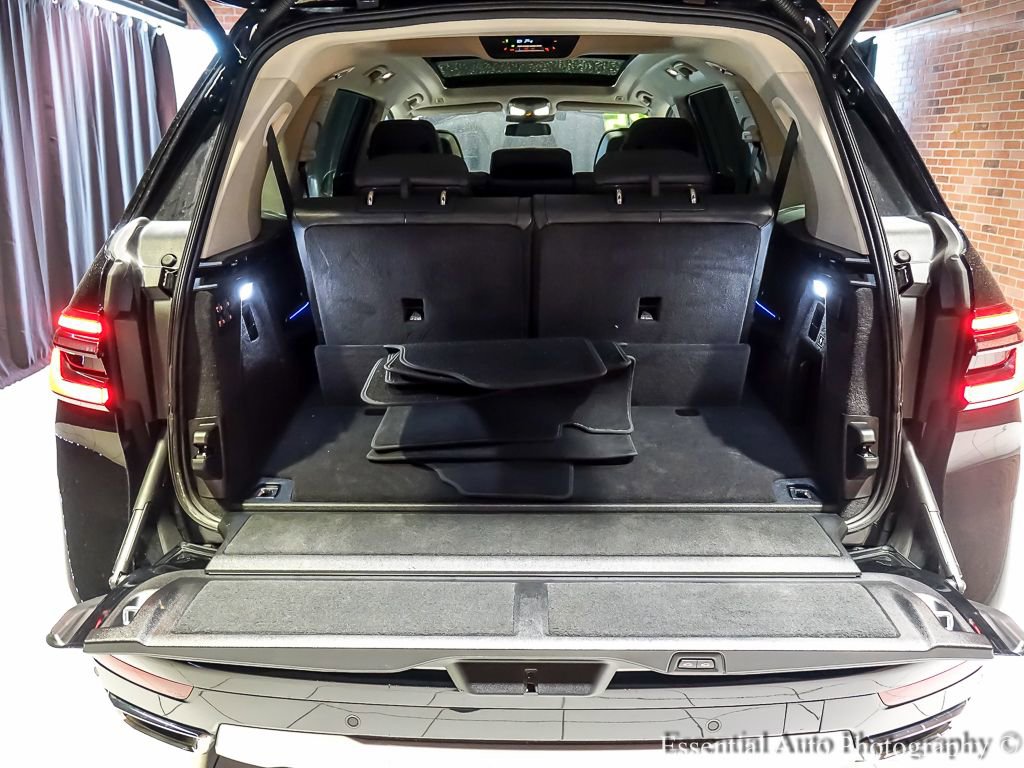Used 2025 BMW X7 xDrive40i w/ Premium Package image 29