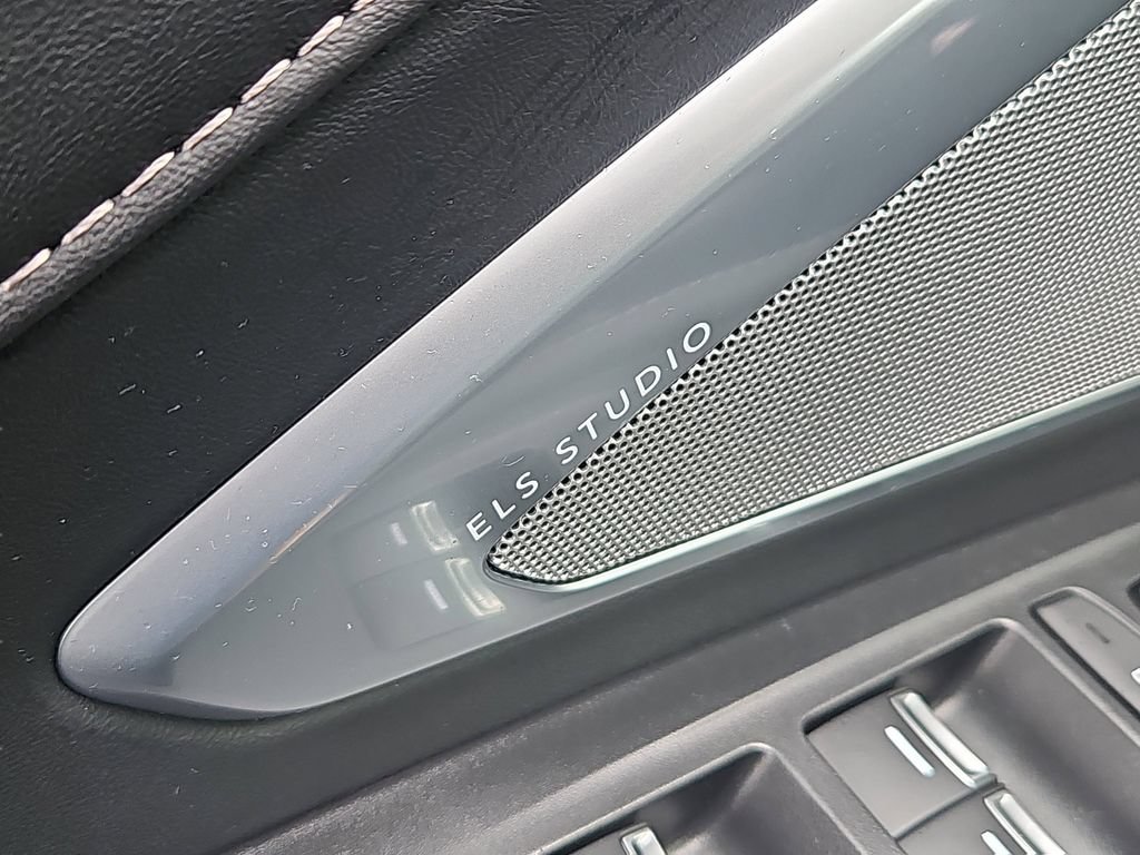 Used 2023 Acura RDX AWD w/ Technology Package image 19
