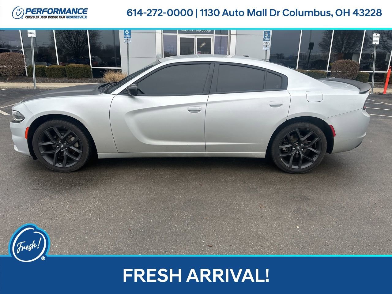 Used 2022 Dodge Charger SXT w/ Blacktop Package image 7