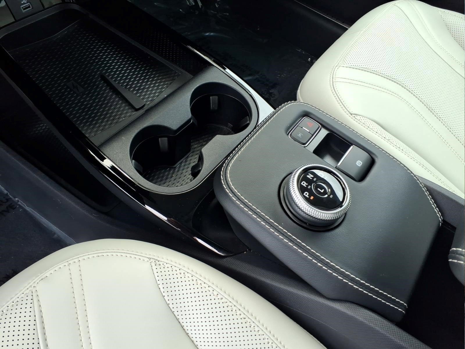 Used 2023 Ford Mustang Mach-E Premium AWD/4WD image 16