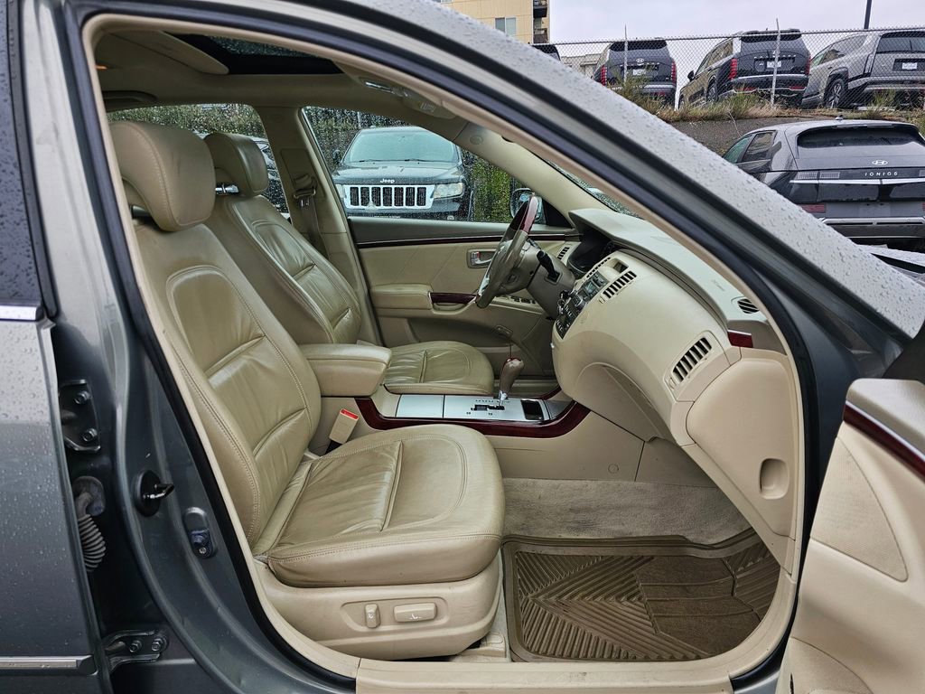 Used 2006 Hyundai Azera Limited image 11