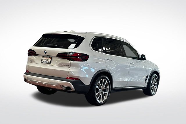 Used 2024 BMW X5 xDrive40i AWD/4WD image 5