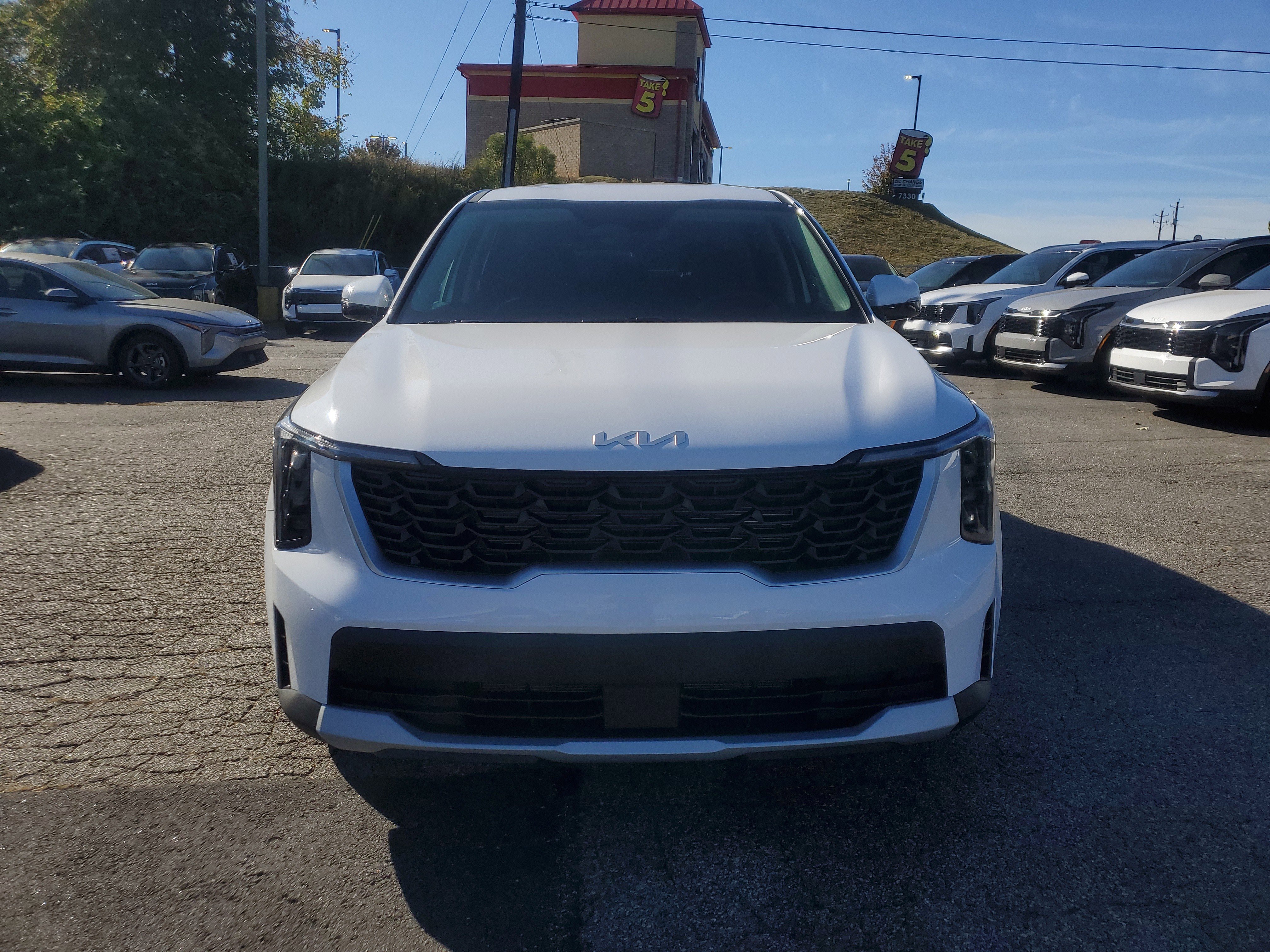 New 2026 Kia Sorento LX image 2