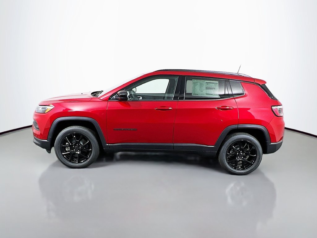 New 2026 Jeep Compass Latitude AWD/4WD image 4