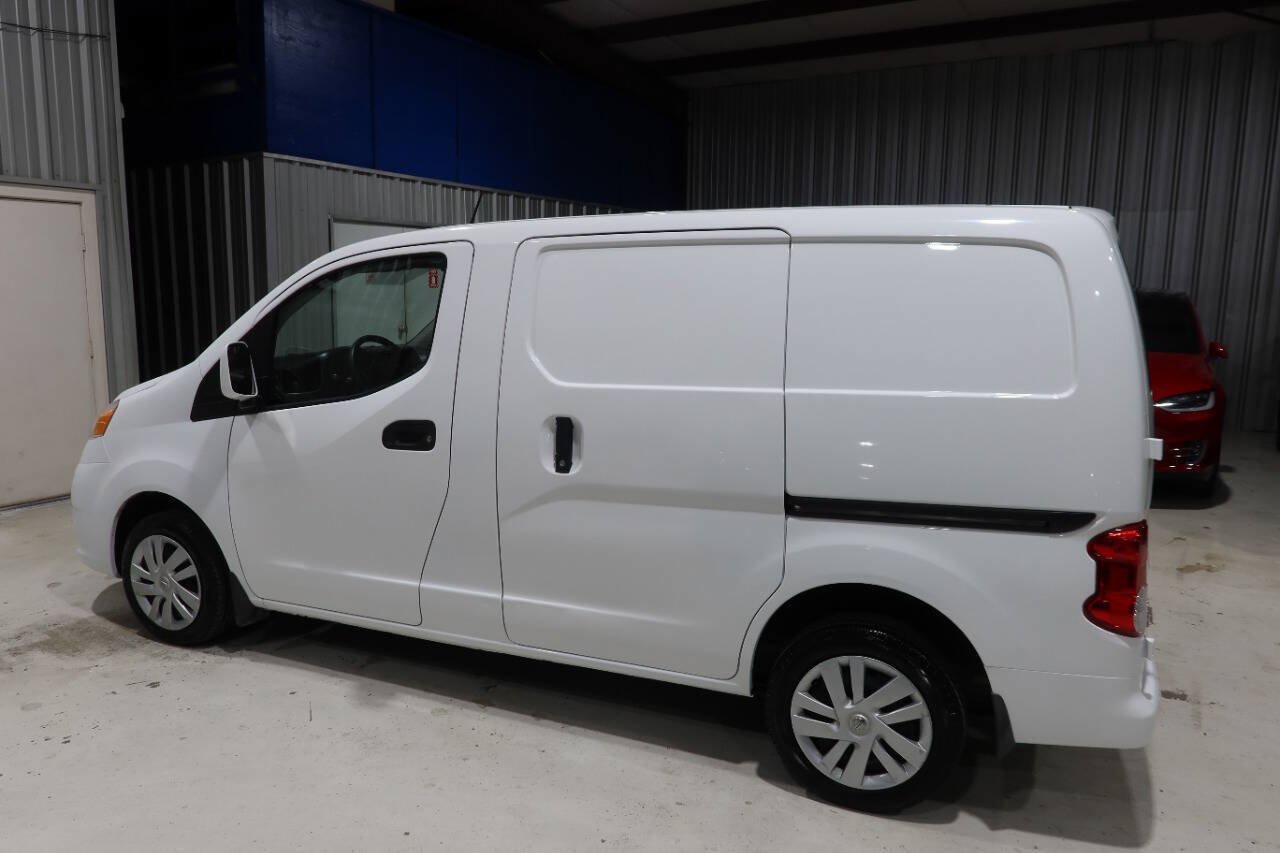 Used 2020 Nissan NV200 SV FWD image 2