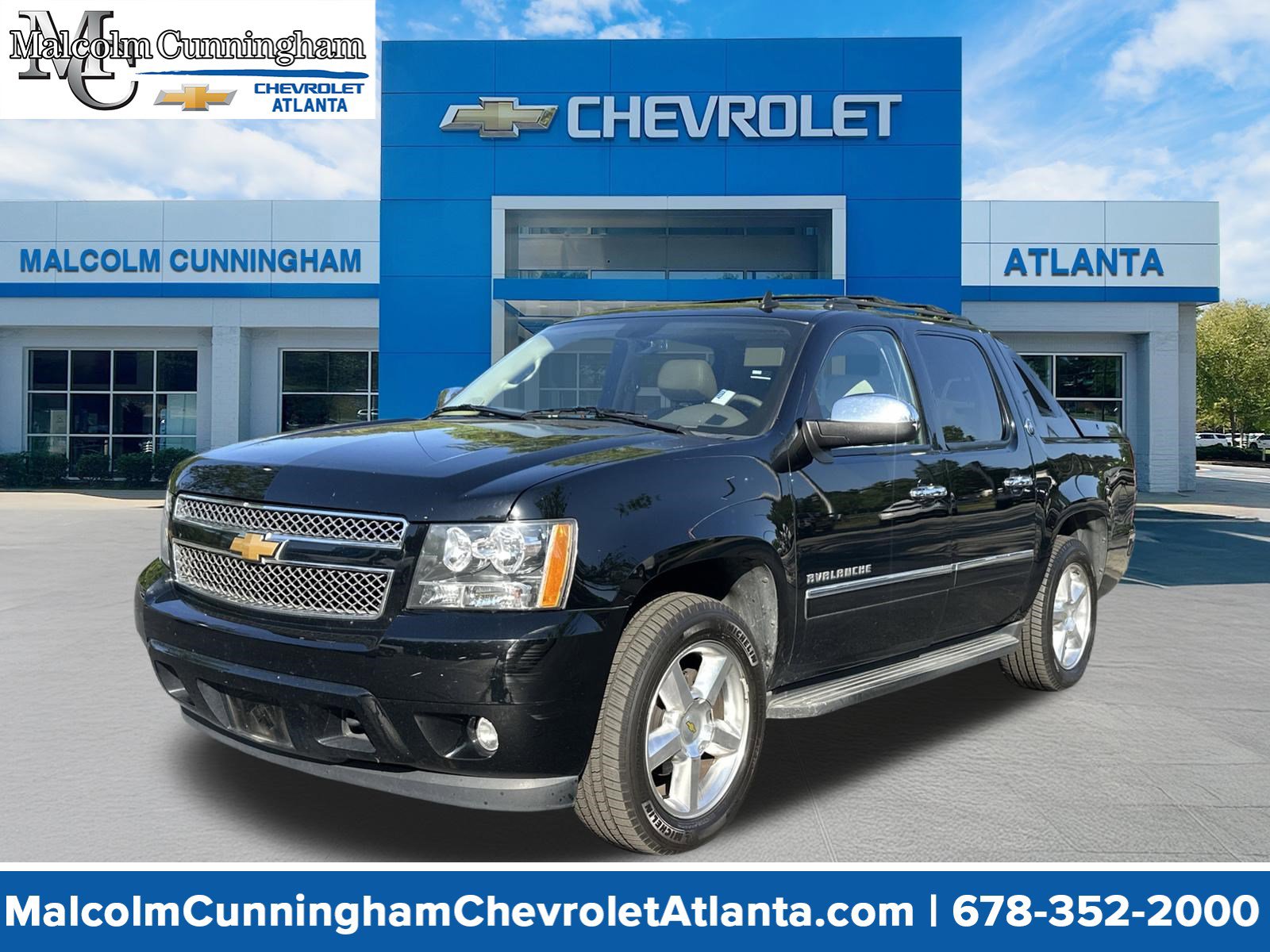 Used 2013 Chevrolet Avalanche LTZ