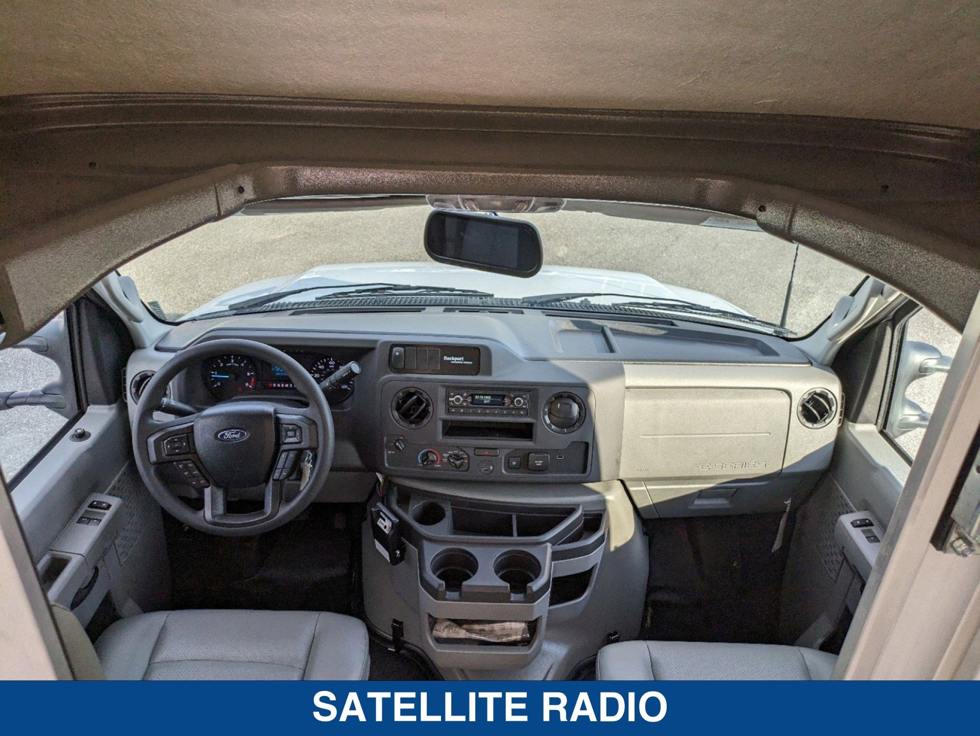 New 2025 Ford E-450 and Econoline 450 Super Duty w/ Power Equipment Group image 18