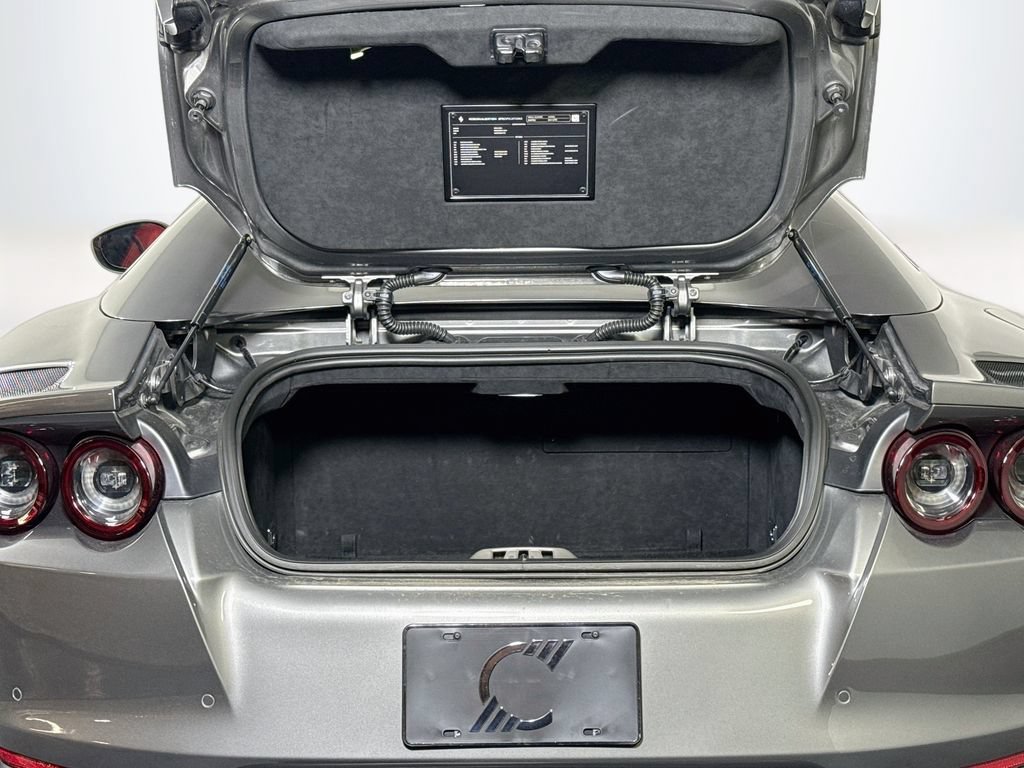 Used 2021 Ferrari 812 GTS RWD image 23