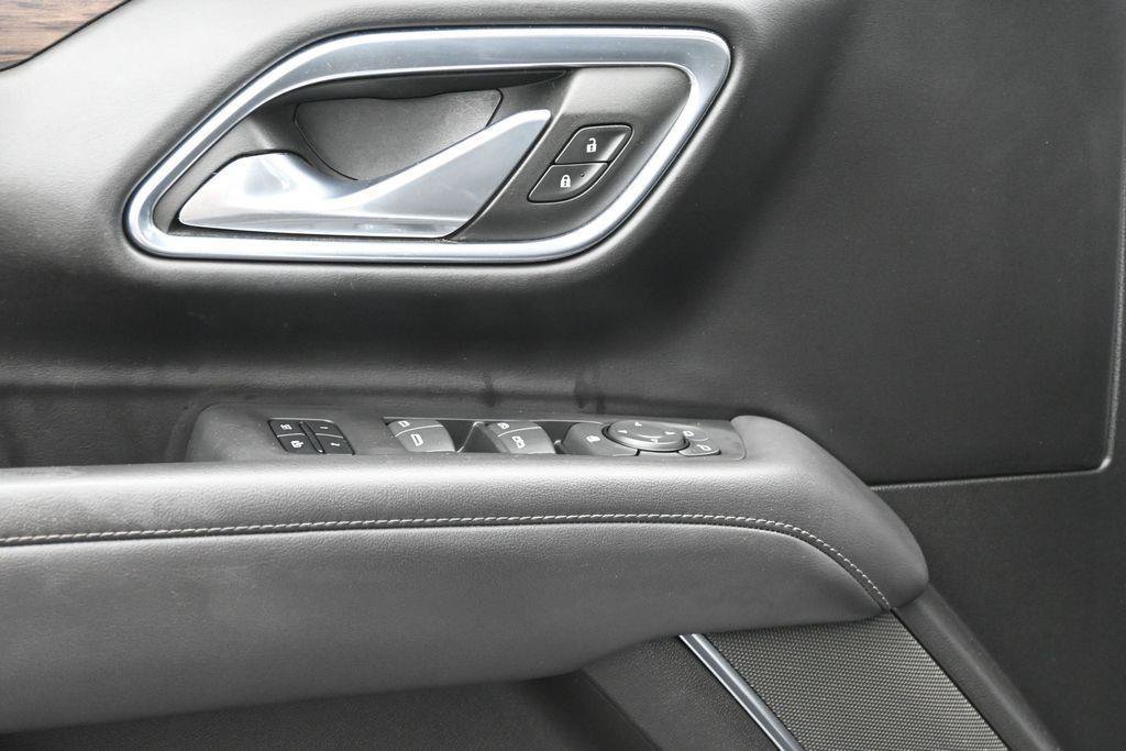 Used 2023 Chevrolet Tahoe LT RWD image 19