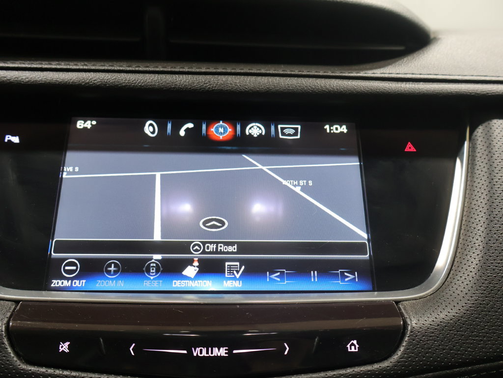 Used 2018 Cadillac XT5 Luxury w/ Driver Awareness Package AWD/4WD image 27