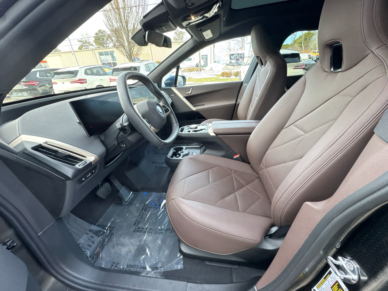 Certified 2025 BMW iX xDrive50 image 11