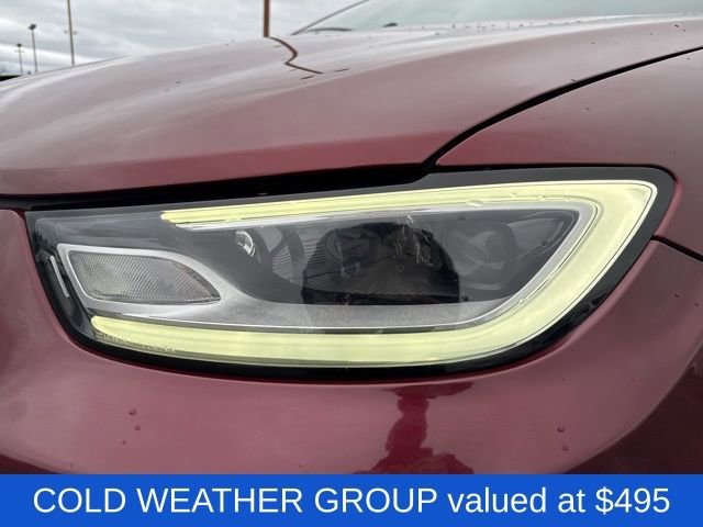 Used 2021 Chrysler Pacifica Touring w/ S Appearance Package image 11