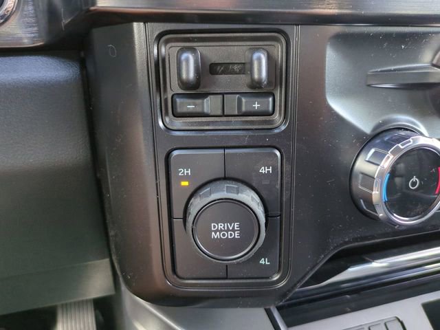 New 2026 Ford F250 Lariat w/ Black Appearance Package image 30