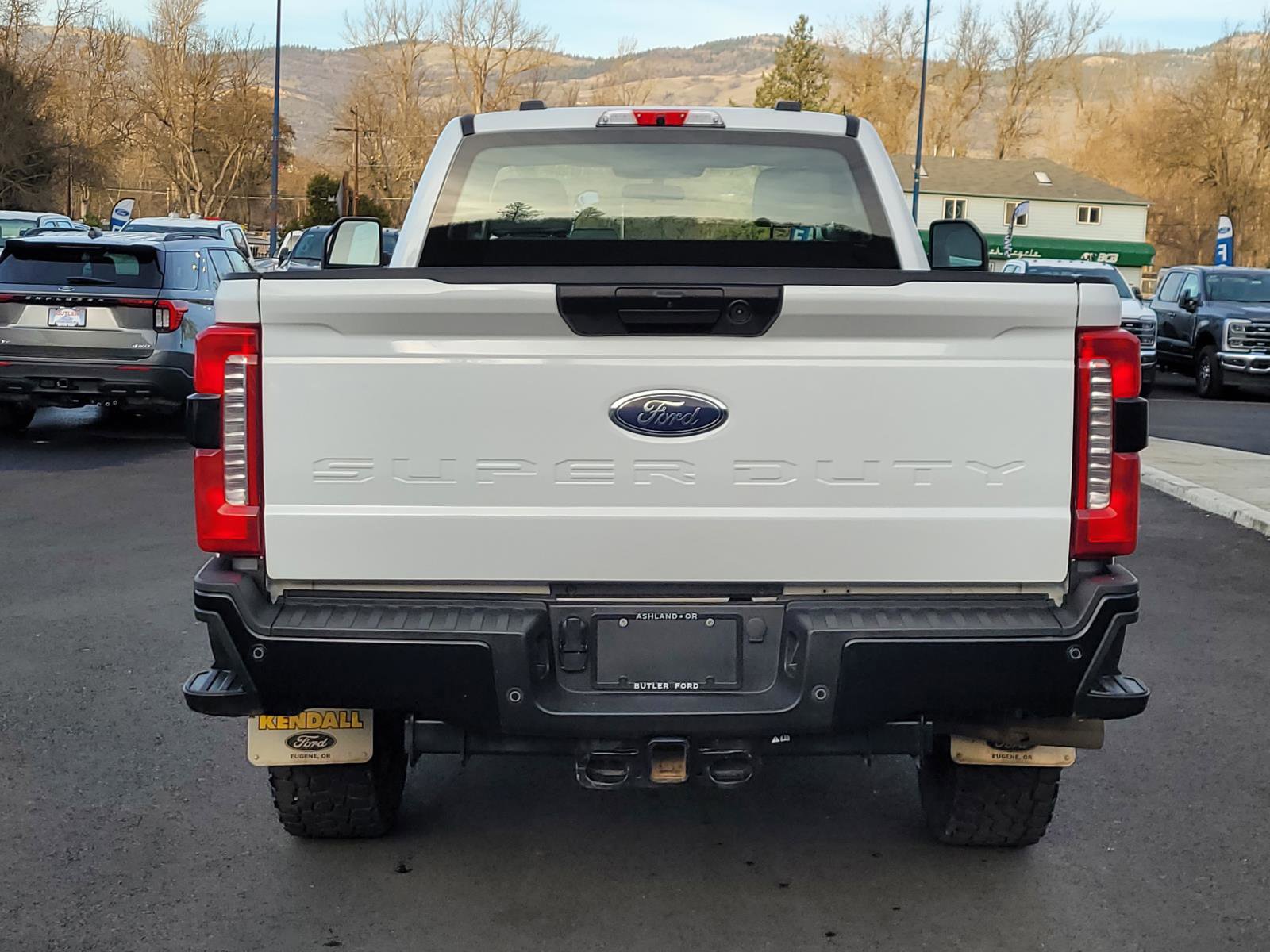 Used 2024 Ford F350 XL w/ 360-Degree Camera Package AWD/4WD image 6