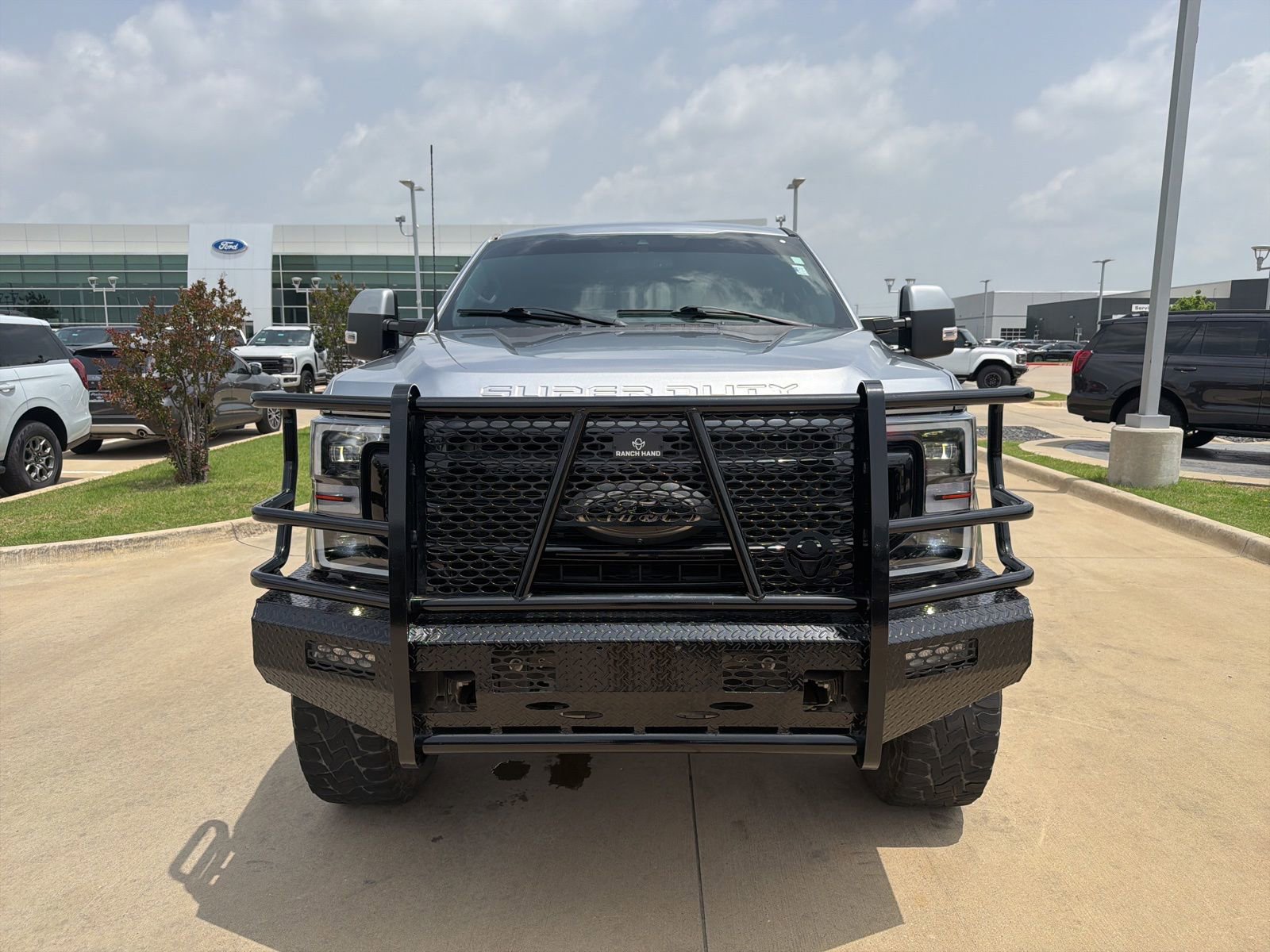 Used 2022 Ford F250 Lariat w/ Lariat Ultimate Package AWD/4WD image 9