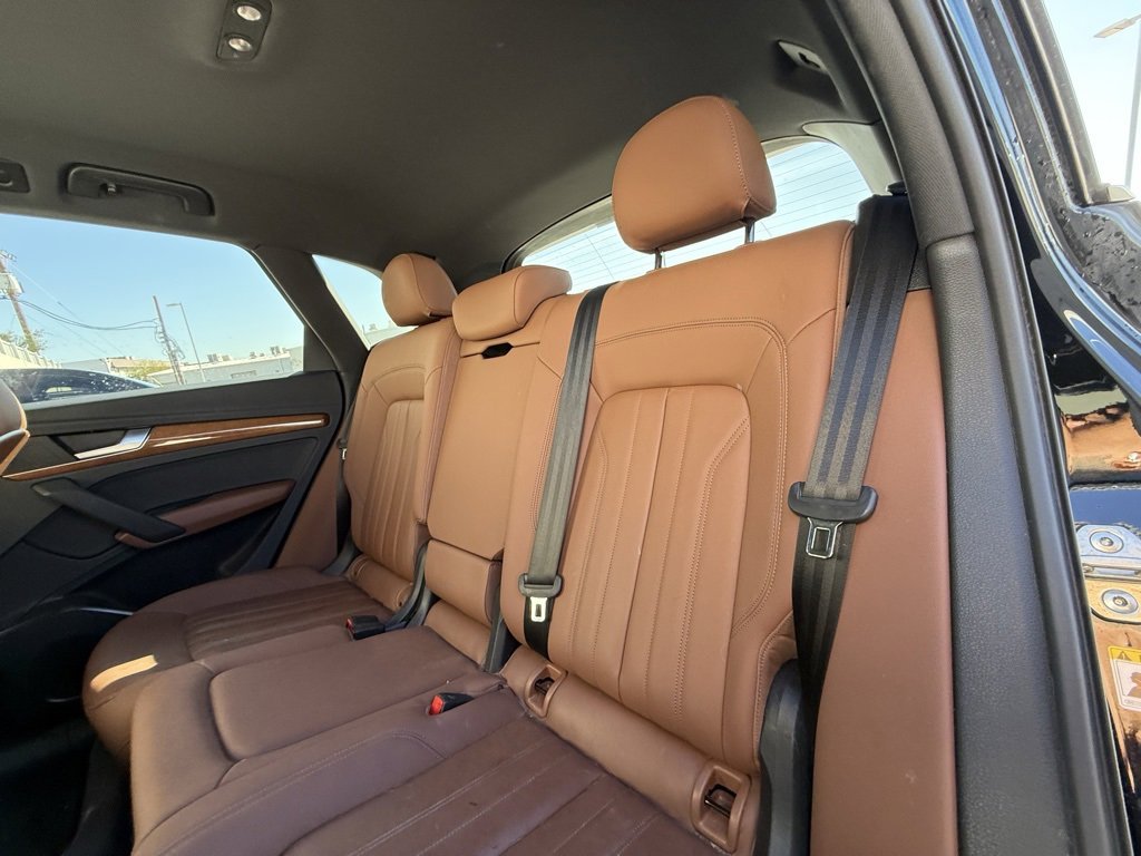 Used 2021 Audi Q5 2.0T Premium image 7