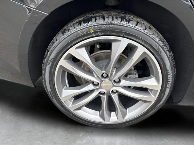 Used 2022 Chevrolet Malibu Premier FWD image 11