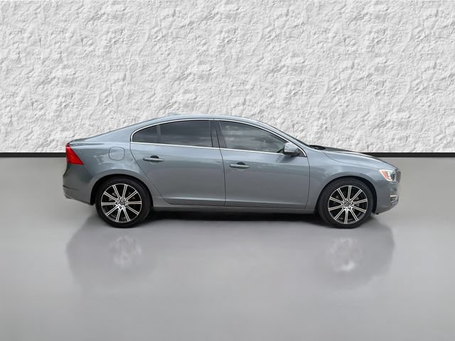 Used 2016 Volvo S60 T5 Premier FWD image 2