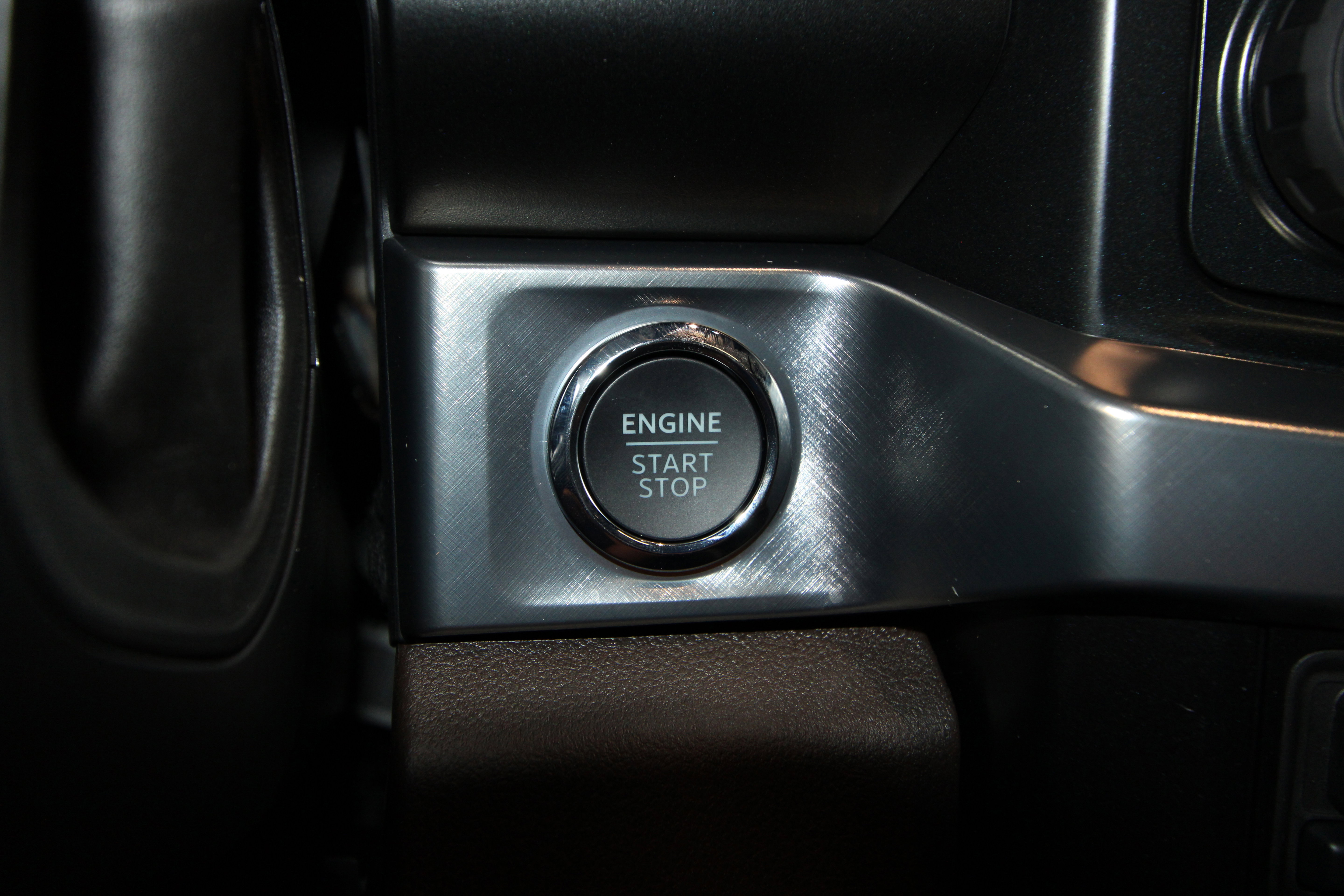 New 2025 Ford F350 King Ranch w/ Chrome Package image 14