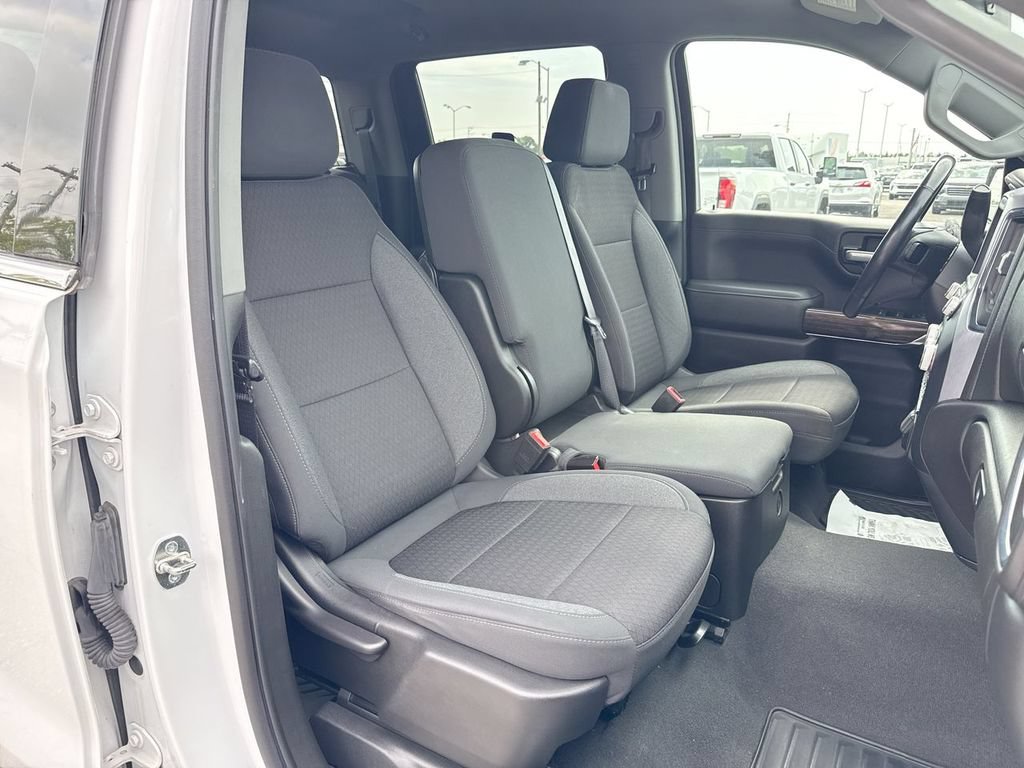 Used 2022 GMC Sierra 1500 SLE w/ Driver Alert Package I AWD/4WD image 25