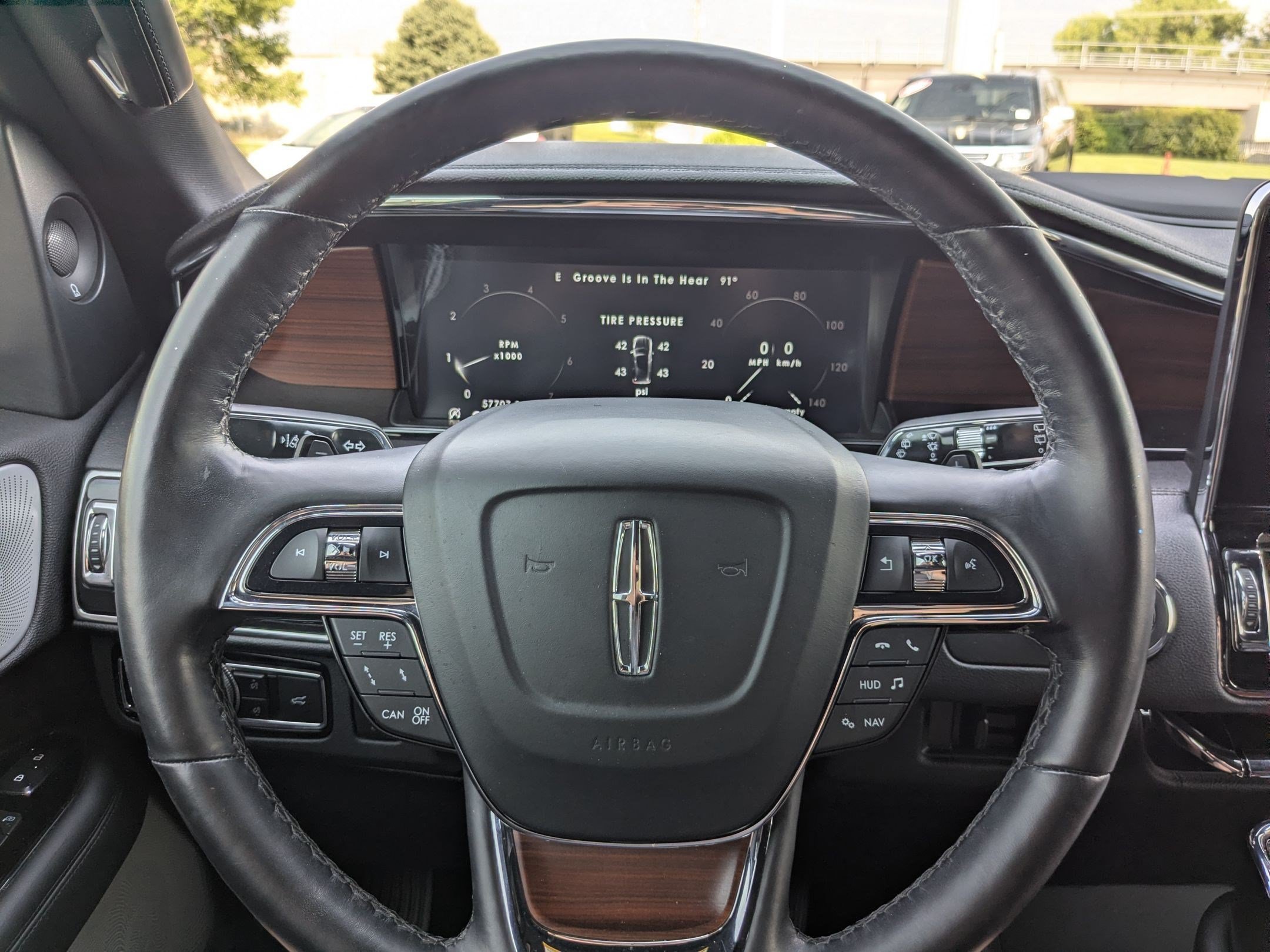 Used 2021 Lincoln Navigator Reserve AWD/4WD image 17