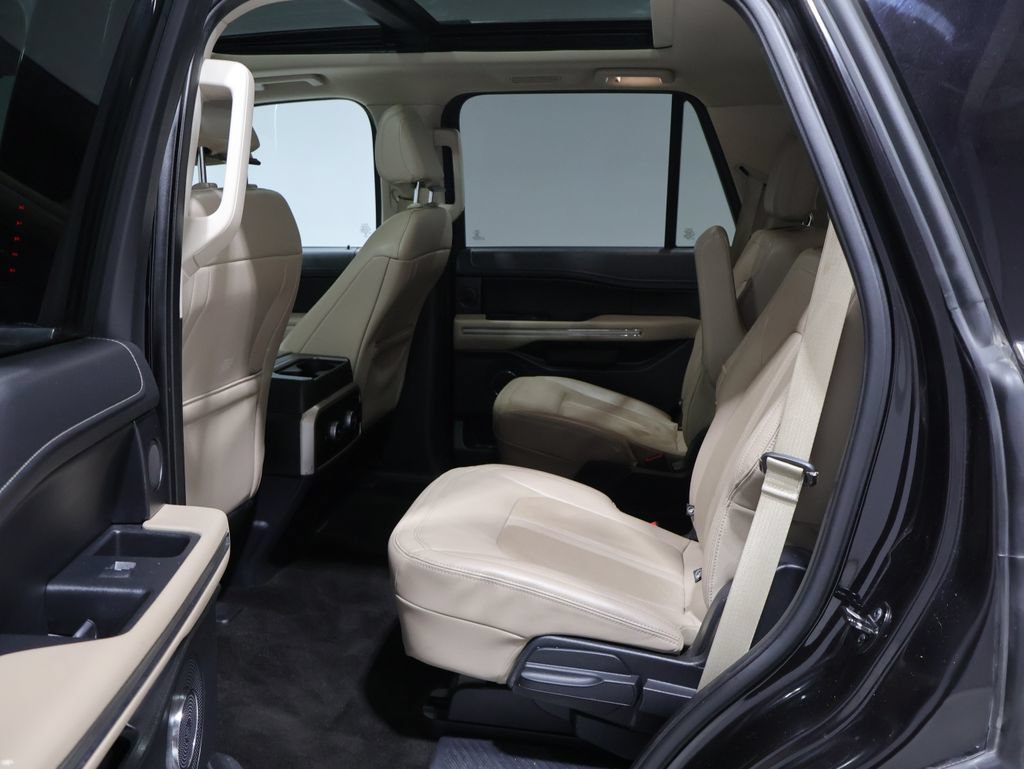 Used 2022 Ford Expedition Limited AWD/4WD image 20