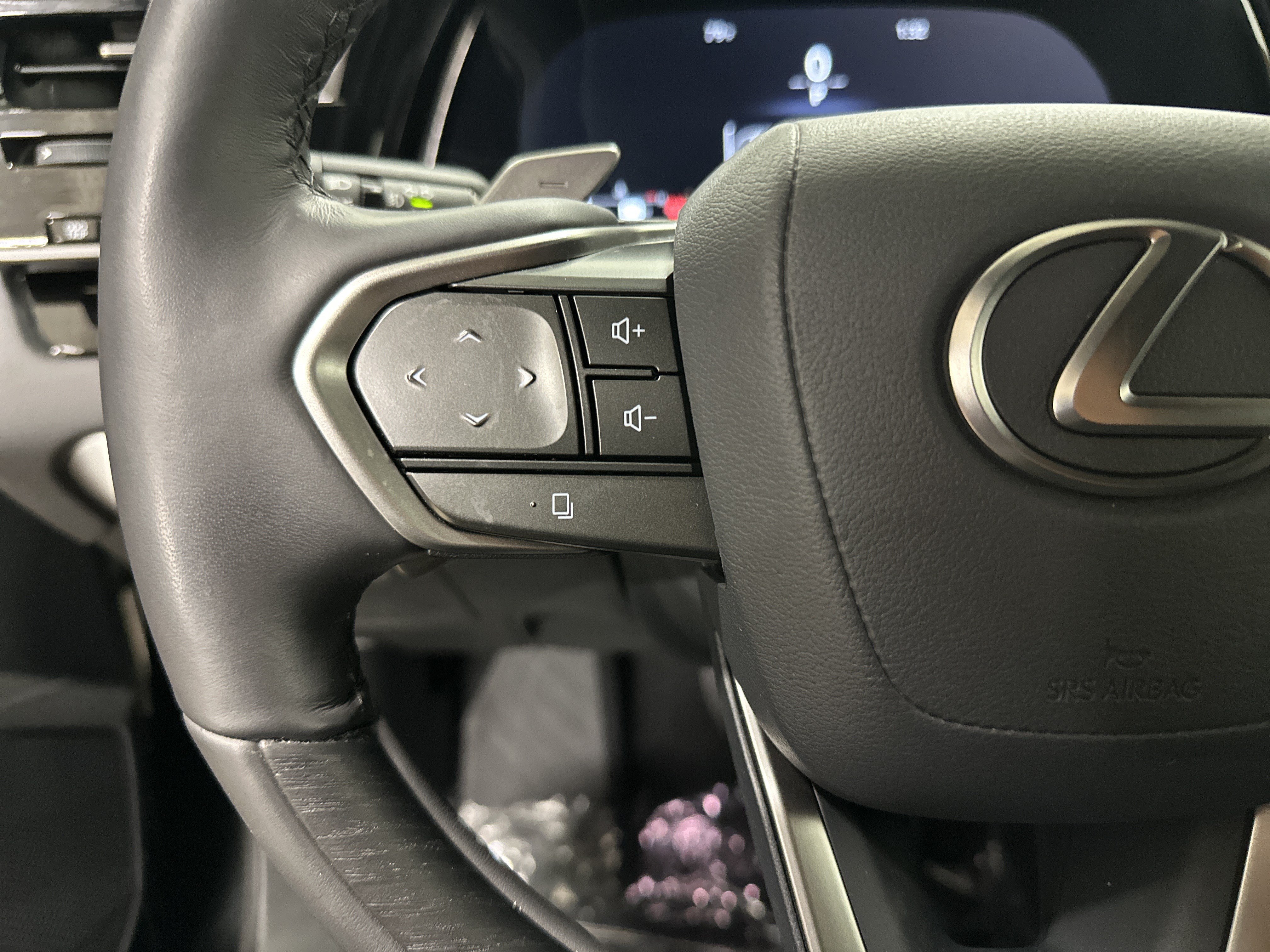 Certified 2025 Lexus RX 350 AWD w/ Convenience Package image 20