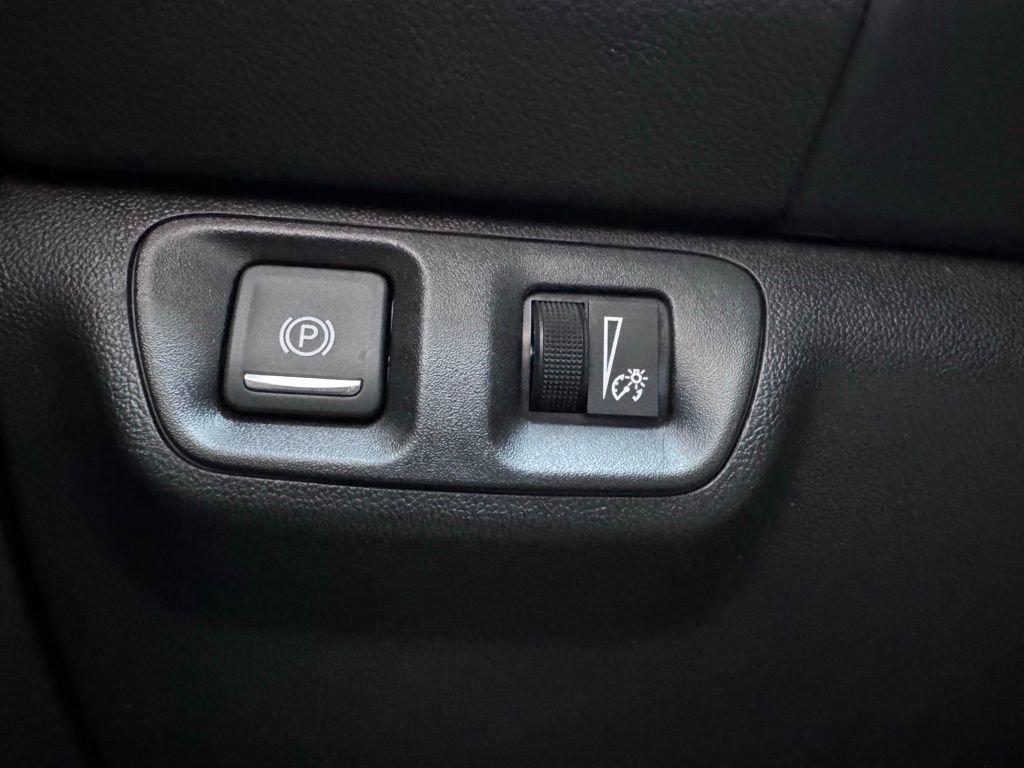 Used 2020 GMC Acadia SLT FWD image 40