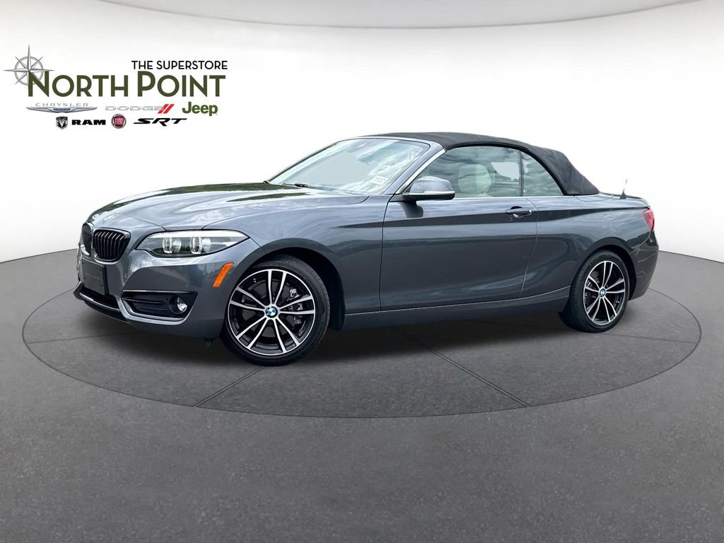 Used 2020 BMW 230i Convertible w/ Convenience Package RWD image 1