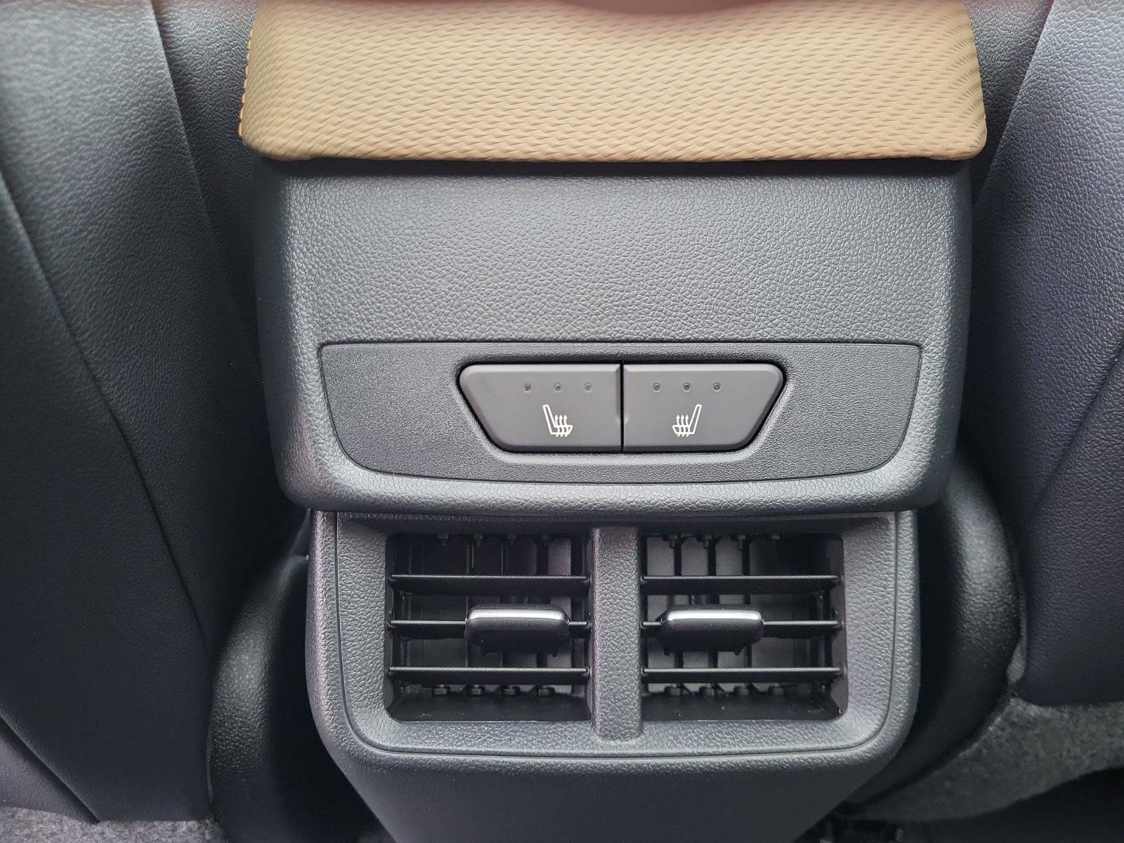 New 2026 Chevrolet Equinox ACTIV w/ Convenience Package III image 22