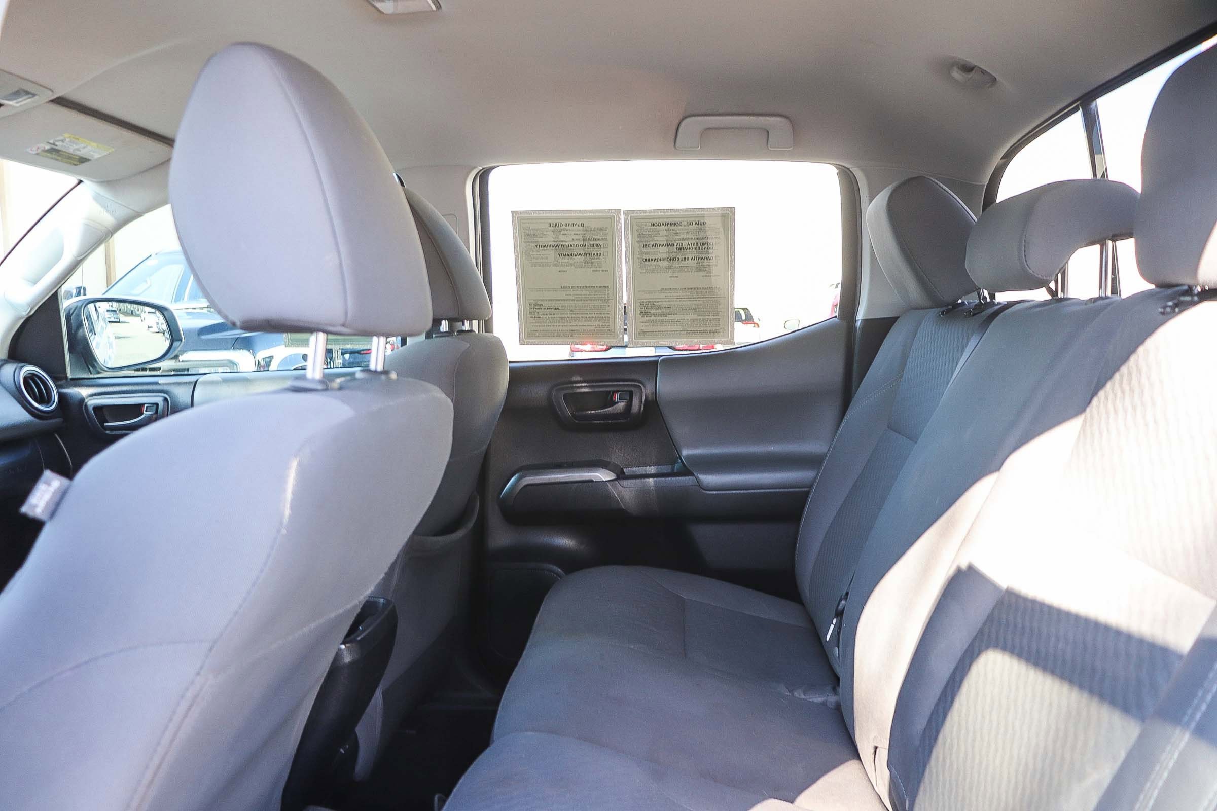 Certified 2020 Toyota Tacoma SR5 image 21