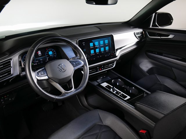 Used 2024 Volkswagen Atlas Cross Sport SE AWD/4WD image 18
