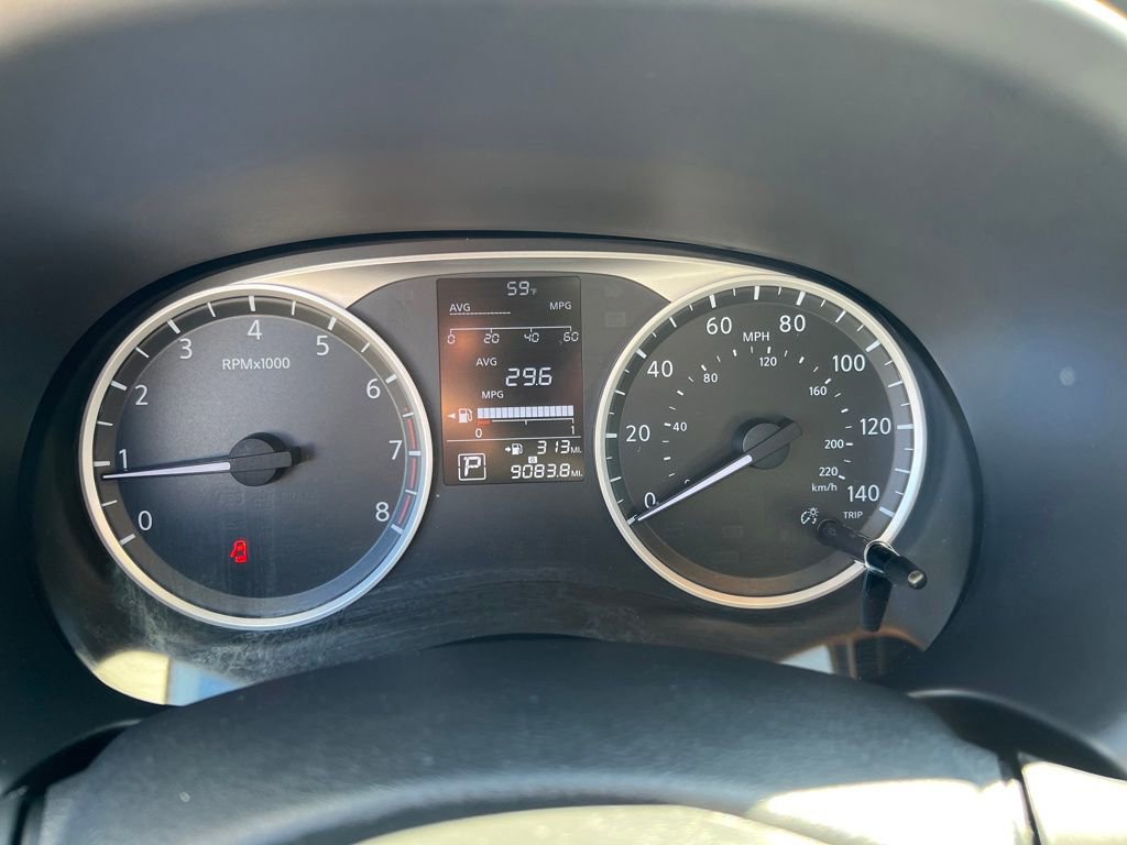 Certified 2024 Nissan Kicks S image 10