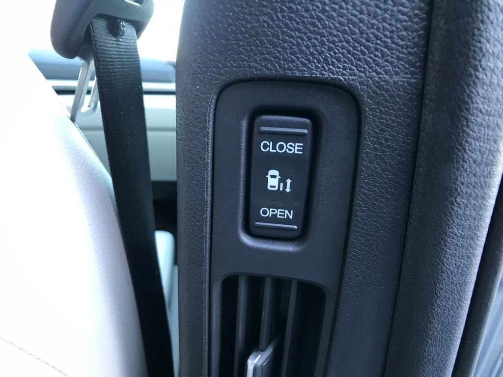 Certified 2025 Honda Odyssey EX-L image 34