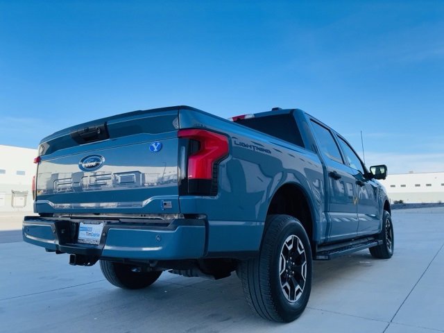 Used 2023 Ford F150 Lightning XLT image 6
