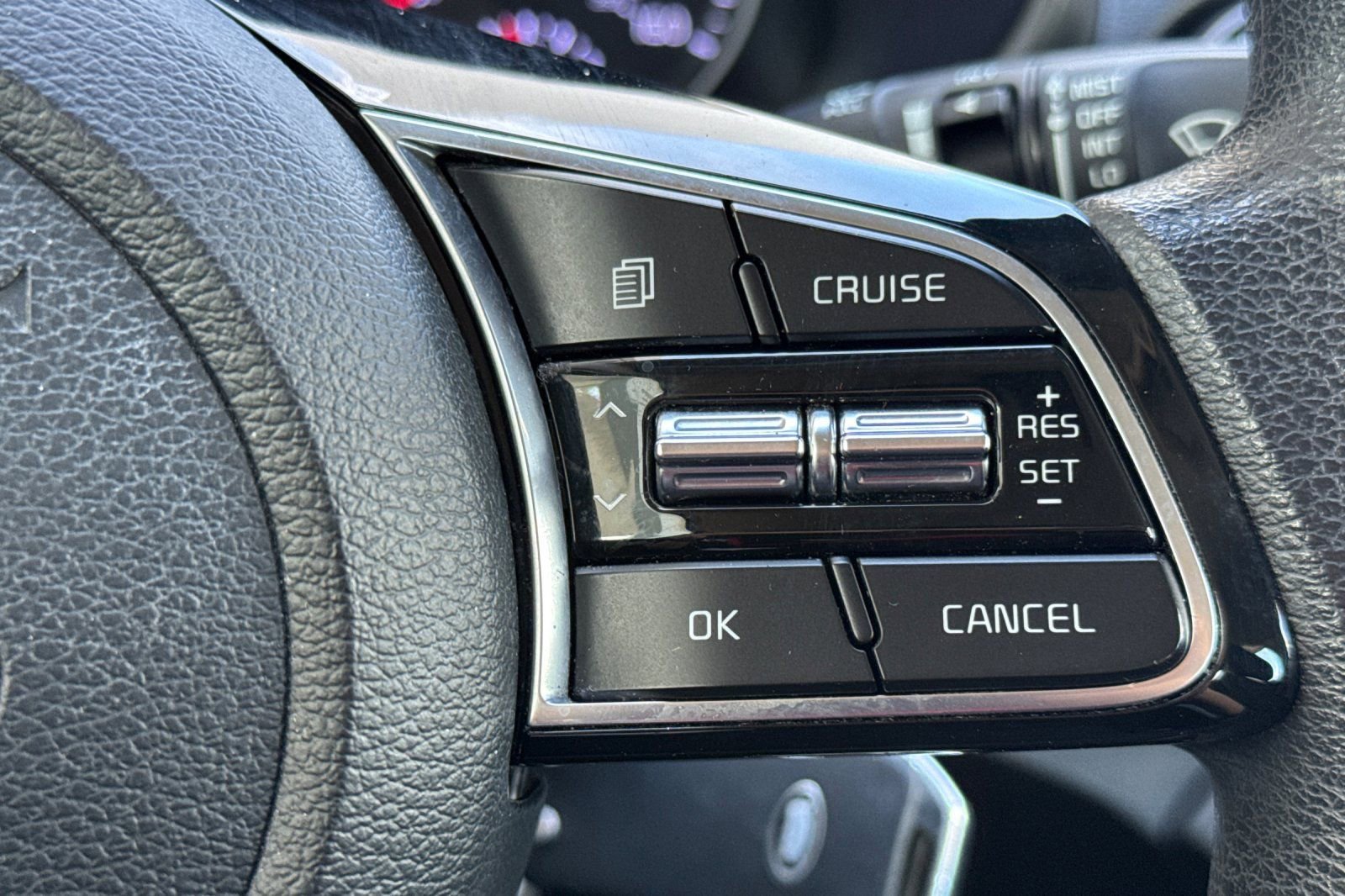 Used 2020 Kia Forte LXS image 24