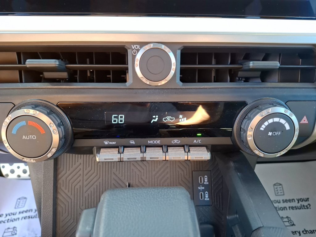 Used 2024 Toyota Tacoma TRD Sport RWD image 23