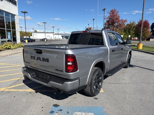 New 2026 RAM 1500 4x4 Crew Cab image 3