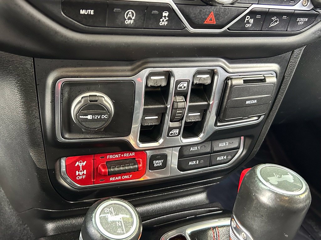 Used 2020 Jeep Wrangler Unlimited Rubicon w/ Quick Order Package 28Y Recon AWD/4WD image 28