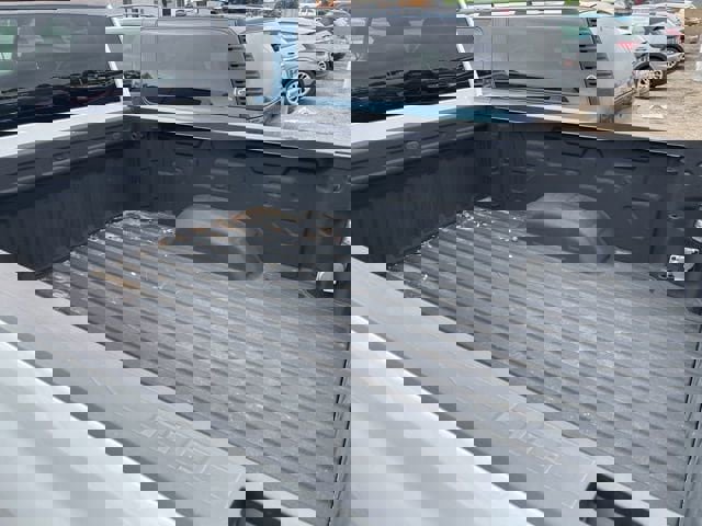 Used 2025 Chevrolet Silverado 2500 Custom w/ Custom Value Package image 6