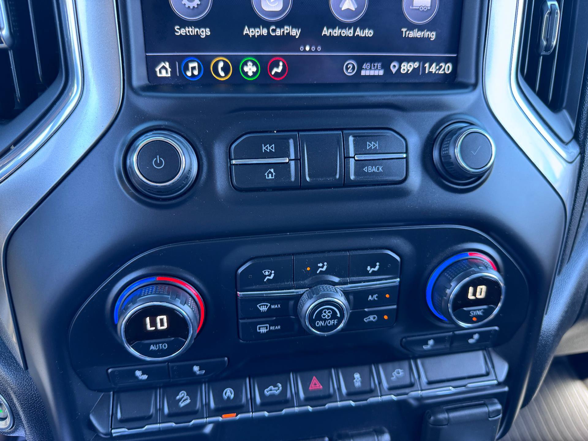 Used 2020 Chevrolet Silverado 1500 LT Trail Boss AWD/4WD image 33