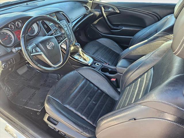 Used 2018 Buick Cascada Premium image 9