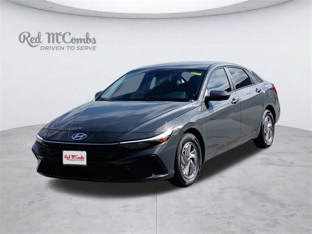 New 2026 Hyundai Elantra SE FWD image 1