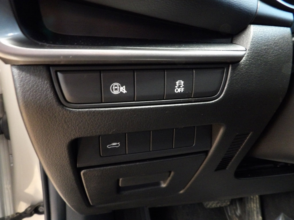 Certified 2024 MAZDA MAZDA3 s FWD image 26