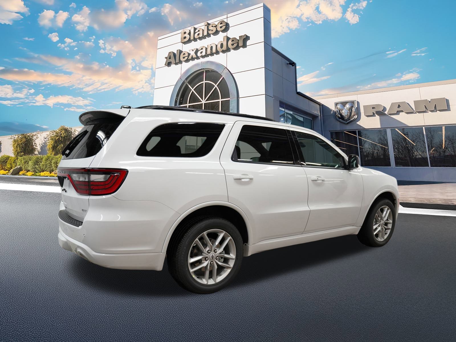 New 2026 Dodge Durango GT image 3